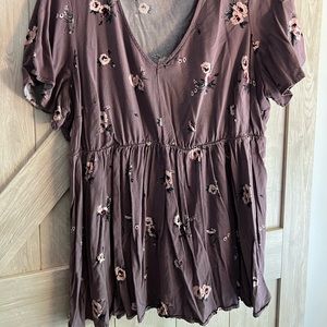 Torrid Purple cinch and flow top
